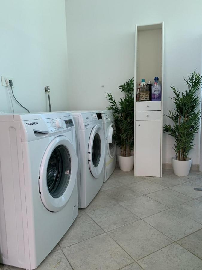 Grey Pearl With Free Ev Ch-Station Apartment Valbandon Ngoại thất bức ảnh