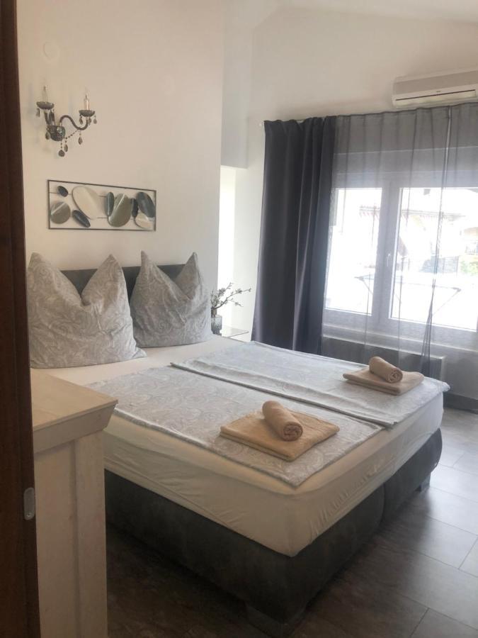 Grey Pearl With Free Ev Ch-Station Apartment Valbandon Ngoại thất bức ảnh