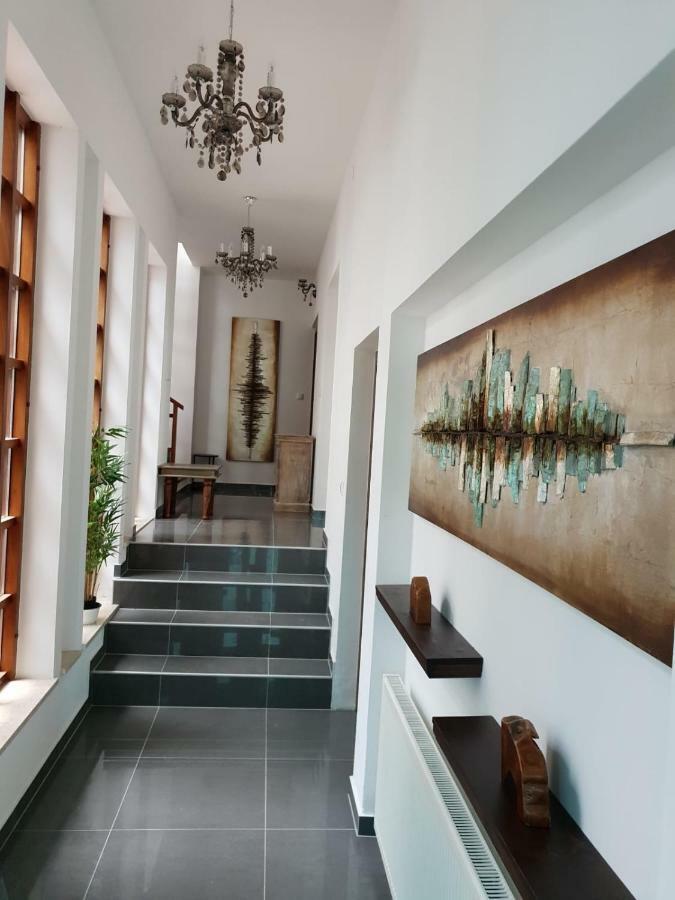 Grey Pearl With Free Ev Ch-Station Apartment Valbandon Ngoại thất bức ảnh
